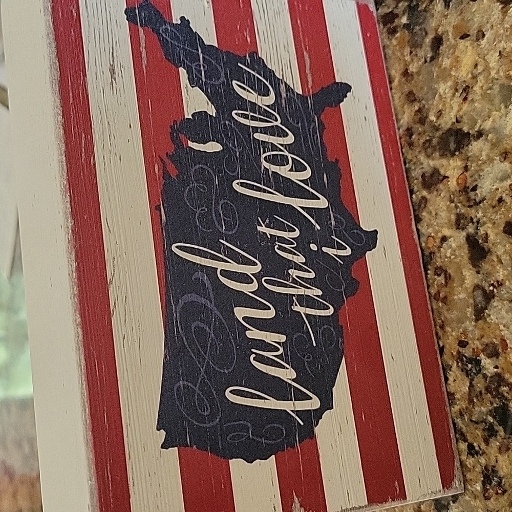 Wall Hanging or tabletop Distressed look